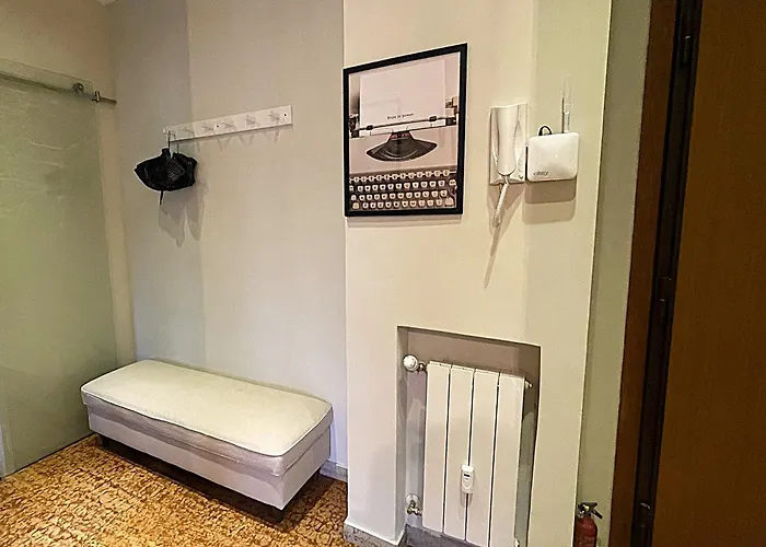 La Casa Libre Metro A Colli Albani 350 M Apartment Rom